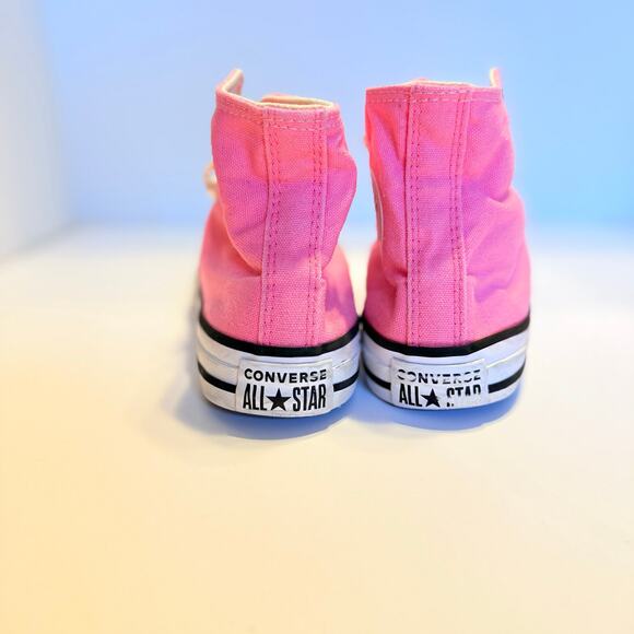 Converse Chuck Taylor All Star Pink High Top Youth Sneakers size 1Y - Picture 2 of 8